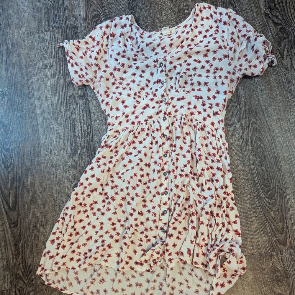 Small billabong flowered dress